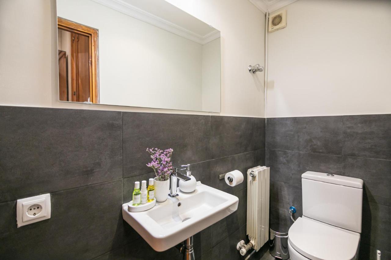 Avinyo 2 Gotic - Spacious Loft In Gothic Quarter! 巴塞罗那 外观 照片