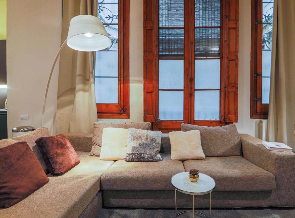 Avinyo 2 Gotic - Spacious Loft In Gothic Quarter! 巴塞罗那 外观 照片